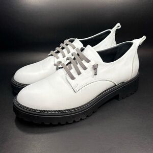 Bueno White Leather Lace-Up Sneakers | 39